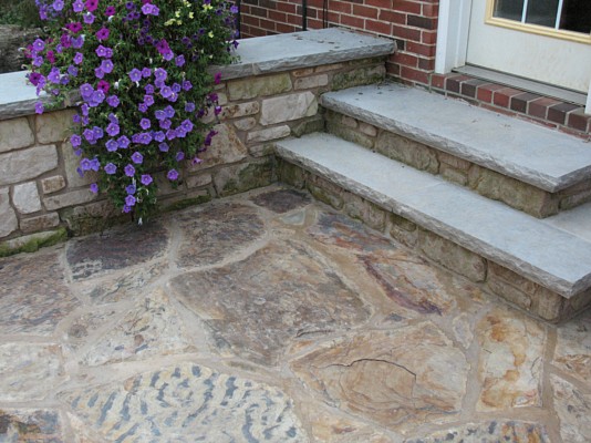Limestone-Treads2.jpg